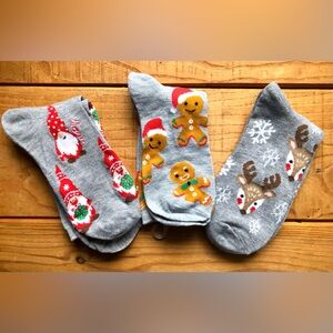 Christmas Gnomes Deer Gingerbread Men Gray Red Green Brown Socks Set Bundle NWOT